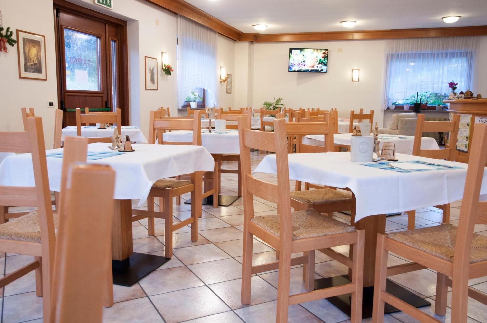 Garni Mariolina Bed & Breakfast Falcade Dış mekan fotoğraf