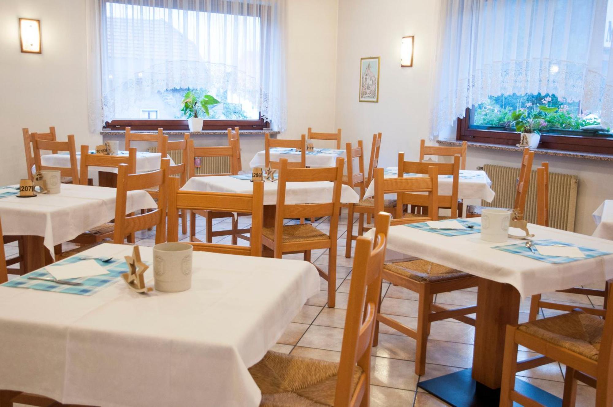 Garni Mariolina Bed & Breakfast Falcade Dış mekan fotoğraf