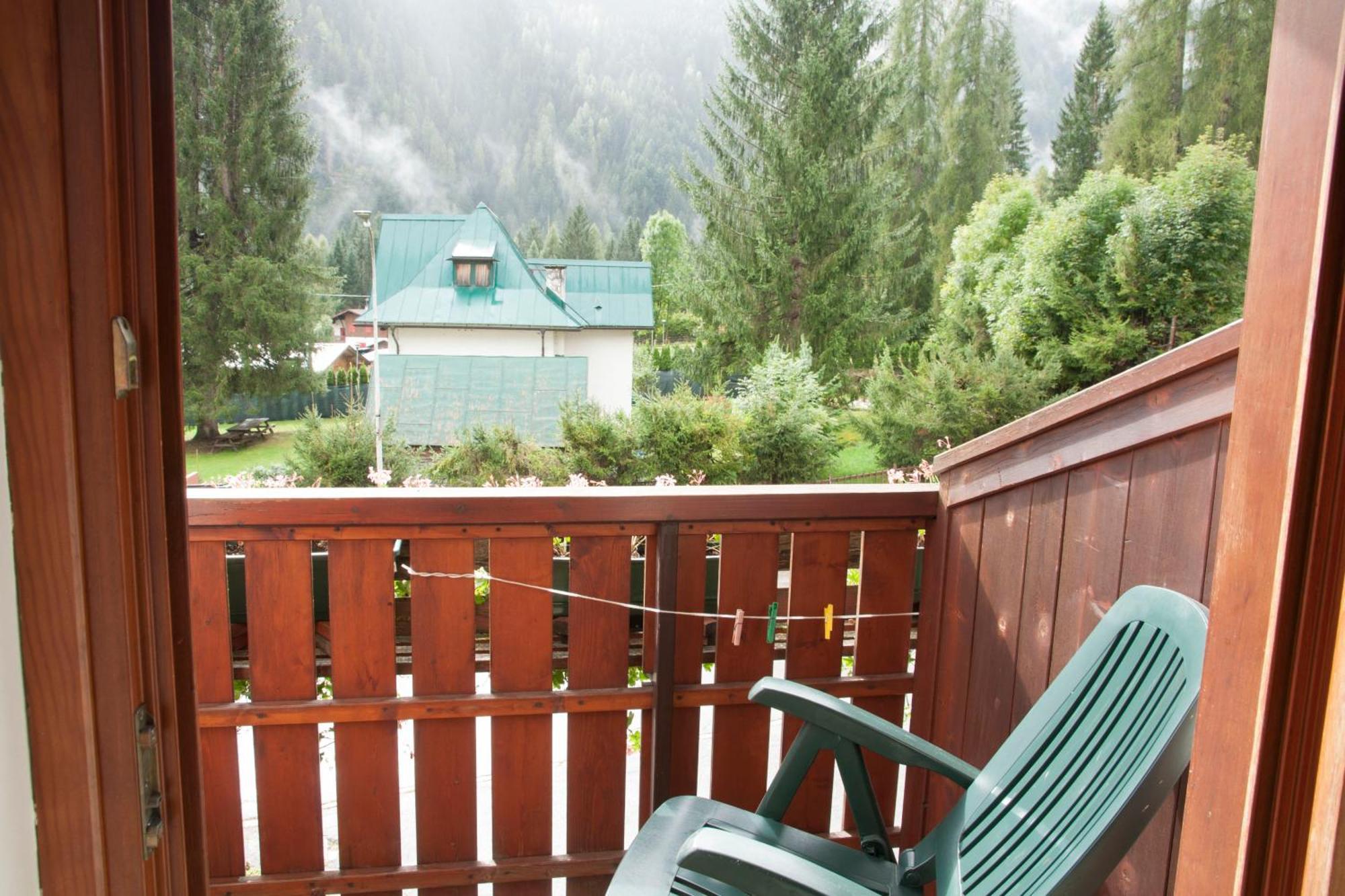 Garni Mariolina Bed & Breakfast Falcade Dış mekan fotoğraf