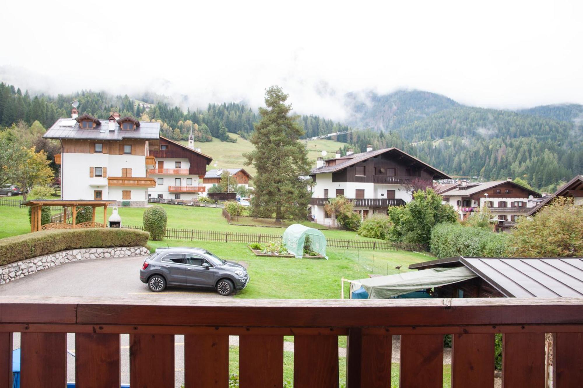 Garni Mariolina Bed & Breakfast Falcade Dış mekan fotoğraf