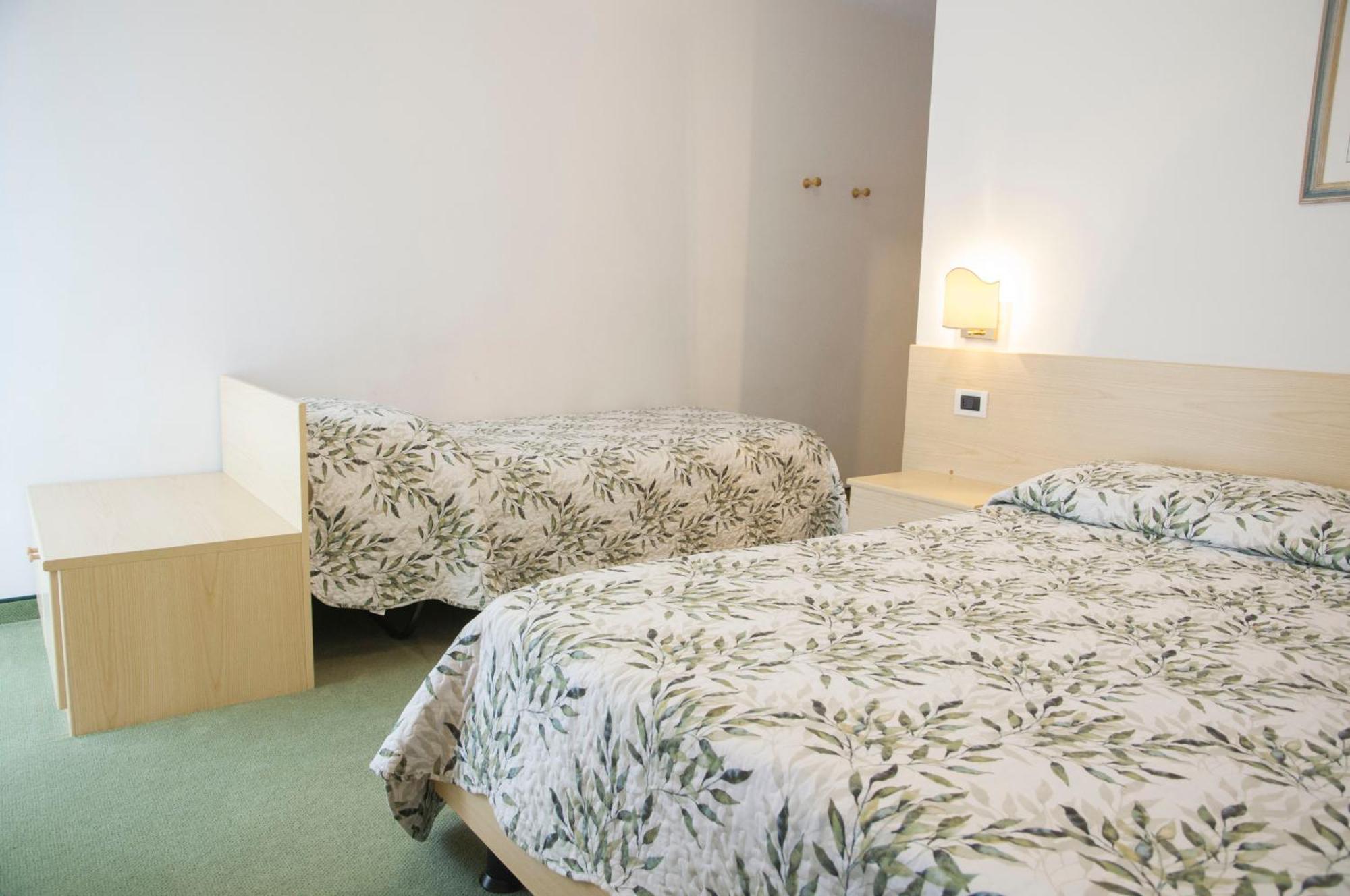 Garni Mariolina Bed & Breakfast Falcade Dış mekan fotoğraf