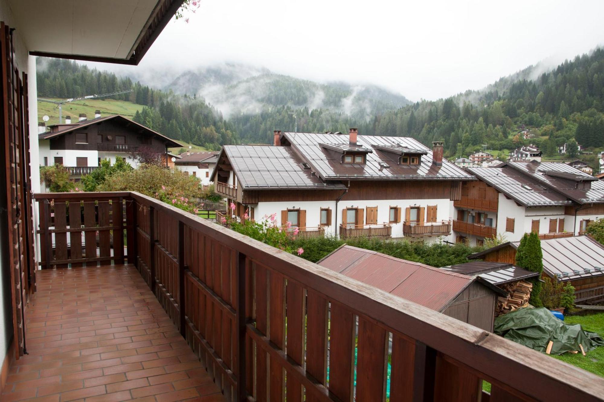 Garni Mariolina Bed & Breakfast Falcade Dış mekan fotoğraf