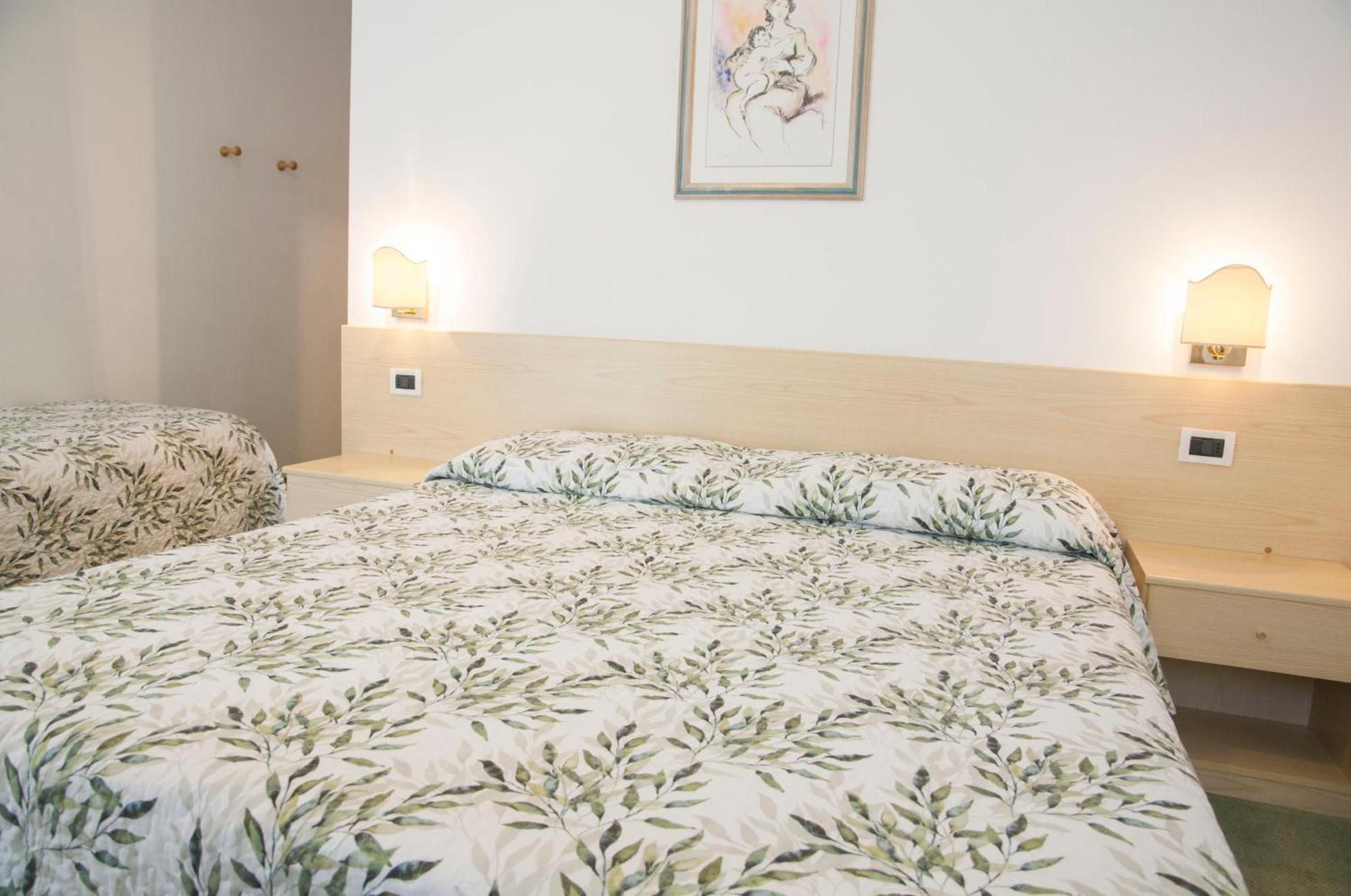Garni Mariolina Bed & Breakfast Falcade Dış mekan fotoğraf